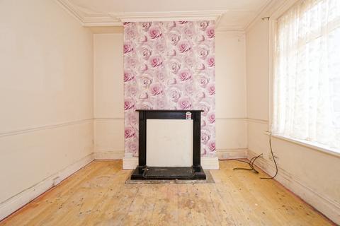 6 Avenham Grove, Blackpool, FY1 2EN