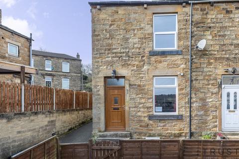 1 bedroom end of terrace house for sale, Top of Carr, Batley