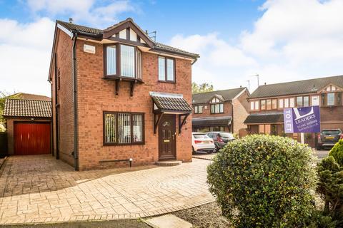 3 bedroom detached house to rent, Hereford Avenue, CH66