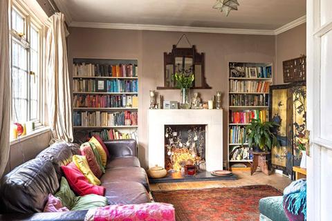 30 Darell Road, Richmond, TW9 4LG