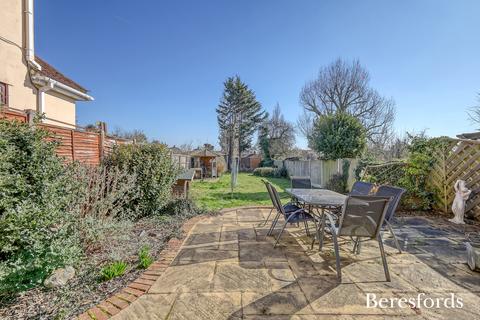 38 Cranham Gardens, Upminster, RM14 1JG