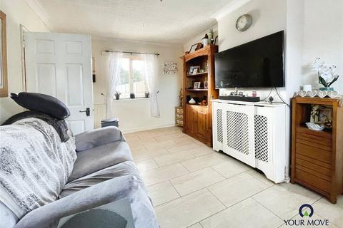 3 bedroom semi-detached house for sale, Hatherleigh Gardens, Bognor Regis PO21