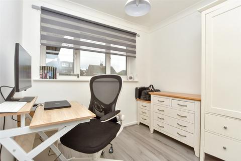 109 Bettescombe Road, Gillingham, ME8 9HS