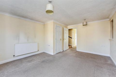 3 bedroom semi-detached house for sale, Hibiscus Crescent, Andover