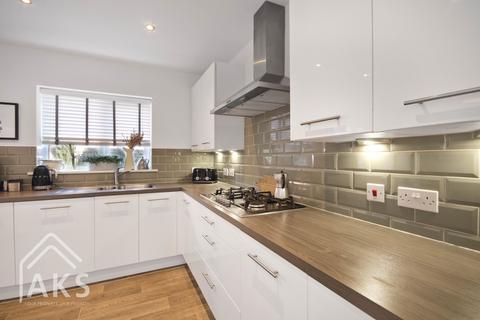9 Frankley Close, Hilton, Derby, DE65 5PF