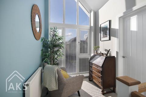 9 Frankley Close, Hilton, Derby, DE65 5PF
