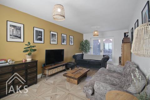 9 Frankley Close, Hilton, Derby, DE65 5PF
