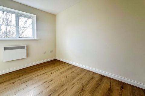 37 Vanguard Close, Bury, BL8 1NF