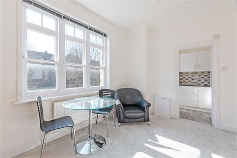 Studio to rent, Stanley Gardens, Willesden Green, London, NW2