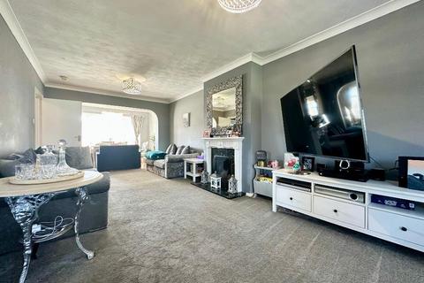 3 bedroom detached house for sale, Woodgrange Drive, Thorpe Bay, Essex, SS1 3EQ