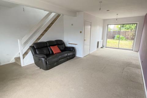 3 bedroom semi-detached house to rent, Tewkesbury GL20