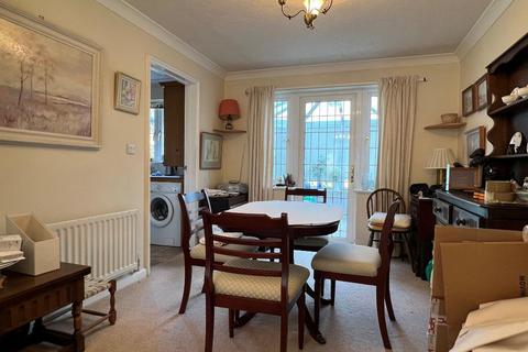 2 bedroom end of terrace house for sale, Penns Court, Steyning, BN44 3BF