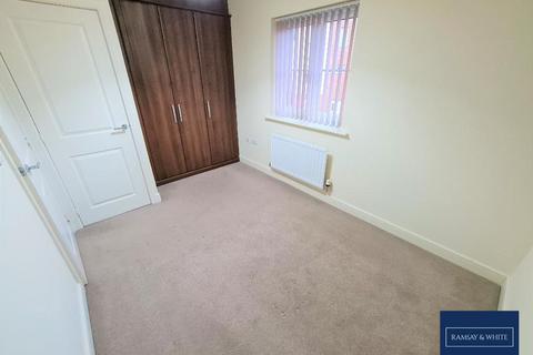 1 bedroom flat to rent, Clos Pwll Glo, Merthyr Tydfil, CF47 0JF