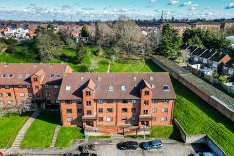 Tippett Rise, Reading, Berkshire, RG2 0DZ