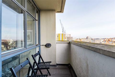 2 bedroom apartment for sale, Keeling House, Bethnal Green E2