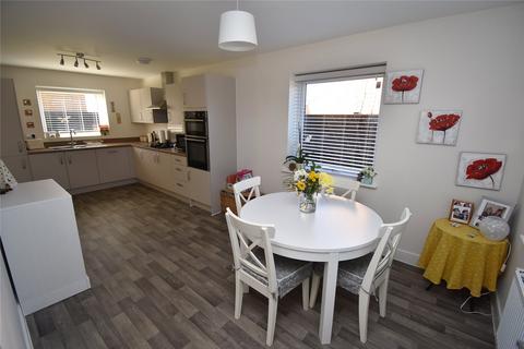 4 bedroom detached house for sale, Tiber Meadow, Houghton Regis, Dunstable, Bedfordshire, LU5