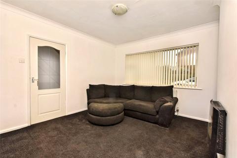 3 bedroom semi-detached house for sale, Fartown Close, Pudsey, West Yorkshire