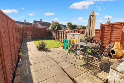 3 bedroom terraced house for sale, Kings Road, Berkshire RG14