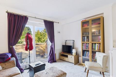 1 bedroom terraced house for sale, Carrington Road - 1 Bed Leasehold Terrace House