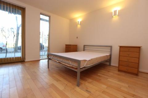 1 bedroom flat to rent, West Parkside, Greenwich SE10