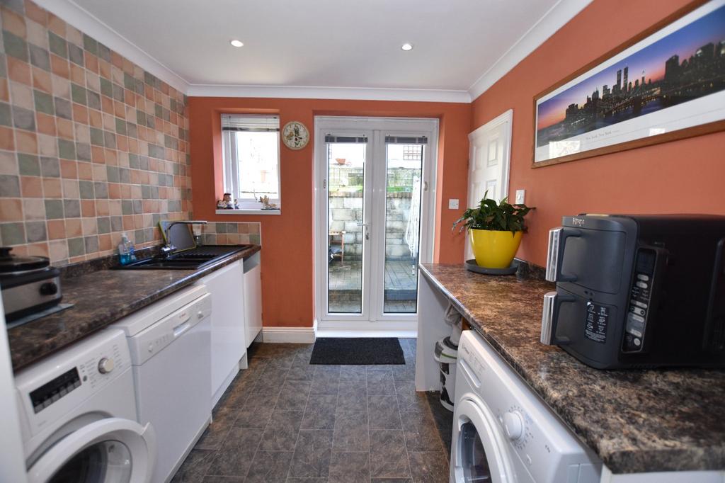 Kitchen/Utility