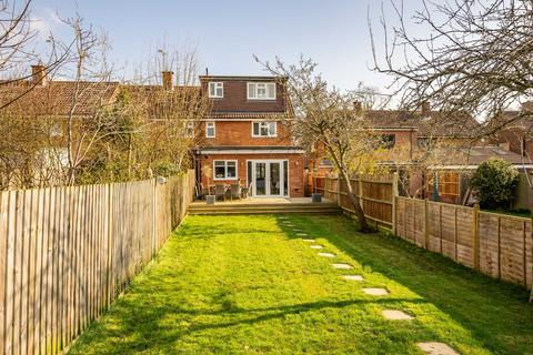 4 bedroom semi-detached house for sale, Windermere Avenue, St. Albans AL1