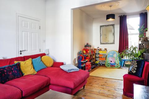 4 bedroom terraced house for sale, Felday Road, London SE13