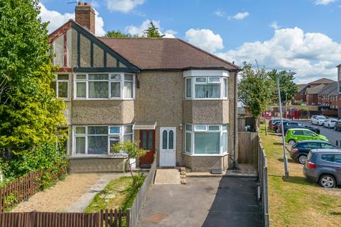 3 bedroom end of terrace house for sale, Haslemere Avenue, Mitcham CR4