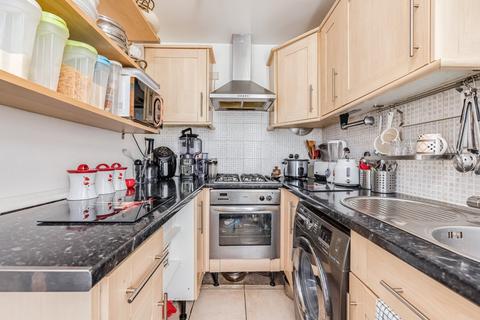 3 bedroom end of terrace house for sale, Haslemere Avenue, Mitcham CR4