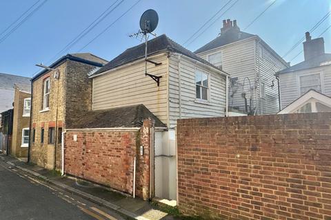 1 bedroom end of terrace house for sale, Sandgate High Street, Folkestone CT20