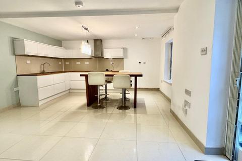 1 bedroom end of terrace house for sale, Sandgate High Street, Folkestone CT20