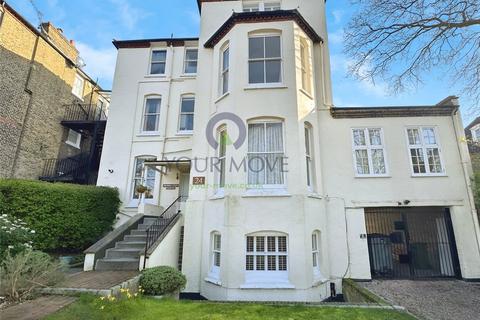 2 bedroom flat to rent, Kidbrooke Grove, London SE3