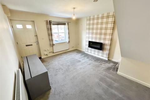 2 bedroom semi-detached house to rent, Blakeholme Court, Staffordshire DE14