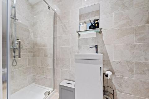 89 Lindsay Road, Worcester Park, KT4 8LF