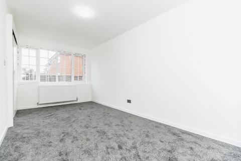 undefined, St. Josephs Avenue, Manchester M45
