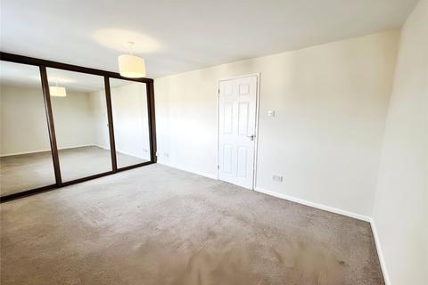 2 bedroom flat to rent, Knights Road, Rochester ME3