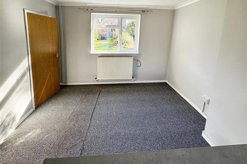 3 bedroom terraced house to rent, Seisdon Road, Wolverhampton WV5