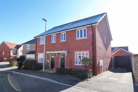 3 bedroom semi-detached house for sale, Moorhen Road, Yatton