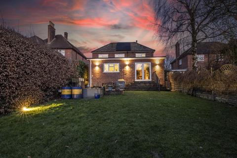 4 bedroom detached house for sale, Grosvenor Road, Shaftesbury SP7