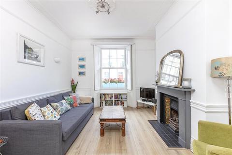 3 bedroom flat to rent, Warwick Way, Pimlico, London, SW1V