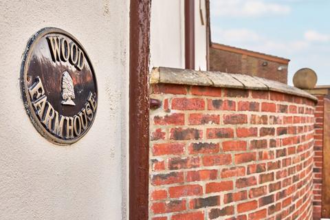 4 bedroom character property for sale, Doncaster Road, Whitley DN14