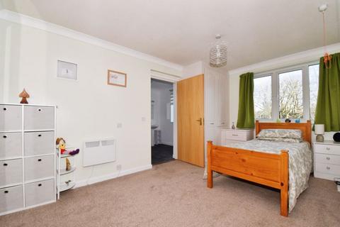 2 bedroom retirement property for sale, 420 London Road, Leicester LE2