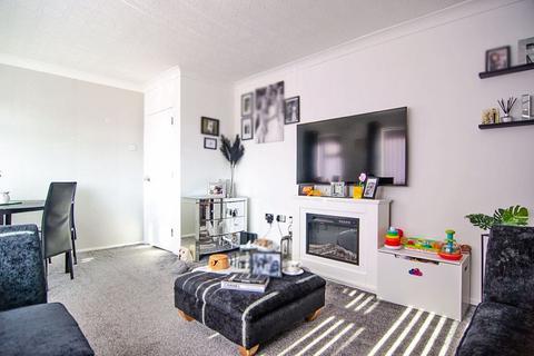 2 bedroom apartment for sale, Thorncroft Way, Walsall WS5