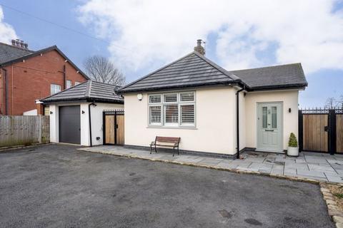 3 bedroom bungalow for sale, The Green, Chorley PR7