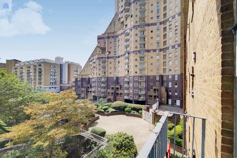 3 bedroom apartment for sale, Westferry Road, London E14