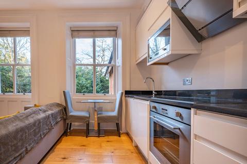 1 bedroom flat for sale, Calverley Park Gardens, Tunbridge Wells TN1