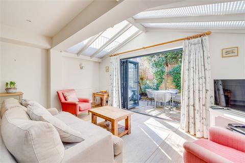 2 bedroom apartment for sale, Mirabel Road, London, SW6