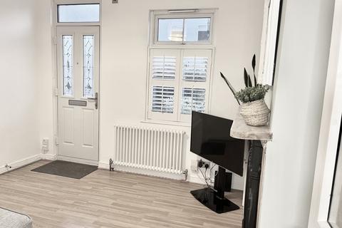 2 bedroom terraced house for sale, Watford WD17