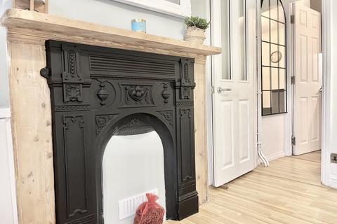 2 bedroom terraced house for sale, Watford WD17