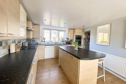 4 bedroom semi-detached house for sale, Springwood Close, Plymouth PL7